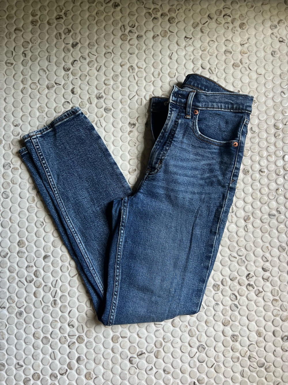 GAP women’s cigarette jeans